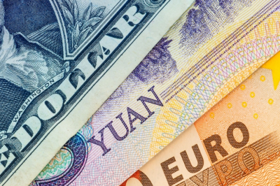 Курс доллара продолжил снижение в Казахстане