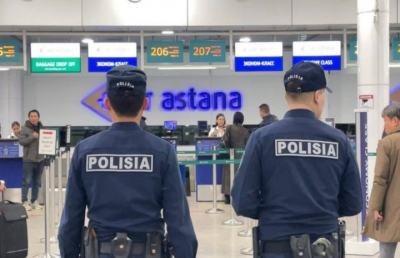 Пассажирка рейса Алматы — Сочи устроила пьяный дебош в аэропорту
