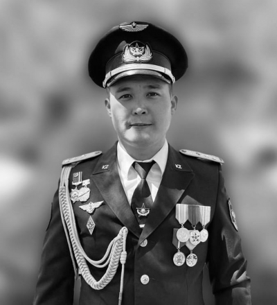 С погибшим при крушении вертолета над Сорбулаком простились родные