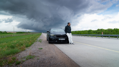 Автоблогер Итаев протестировал BMW M5 на трассе Астана – Алматы