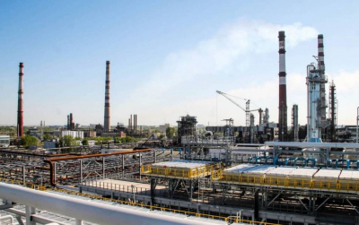 Пожар на Павлодарском нефтехимическом заводе: пострадали два сотрудника